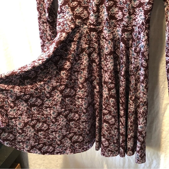 Anthropologie brand Kimchi Blue a line flare stretch dress lace back detail S - Picture 4 of 8